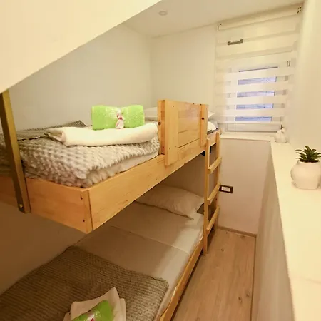 New, Close To The With Terrace, Grill, Parking, 2-rooms Daire *